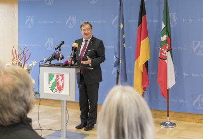 Henning Krautmacher mit dem Bundesverdienstkreuz ausgezeichnet