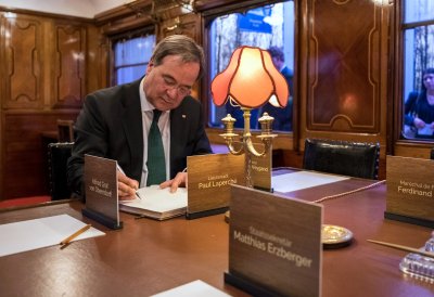 Der Kulturbevollmächtigte Ministerpräsident Armin Laschet besucht Frankreich