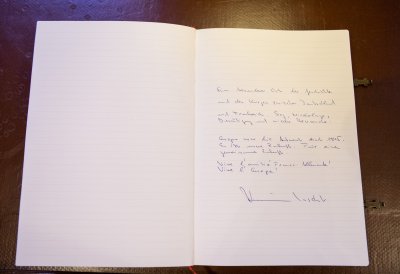 Der Kulturbevollmächtigte Ministerpräsident Armin Laschet besucht Frankreich