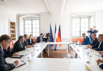Der Kulturbevollmächtigte Ministerpräsident Armin Laschet besucht Frankreich