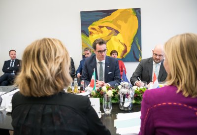 Erste niederländisch-nordrhein-westfälische Regierungskonsultationen