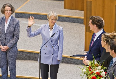 Vereidigung des neuen Landeskabinetts im Landtag Nordrhein-Westfalen