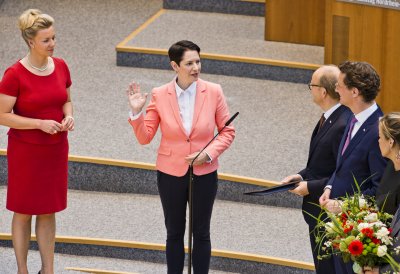 Vereidigung des neuen Landeskabinetts im Landtag Nordrhein-Westfalen