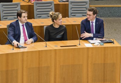 Vereidigung des neuen Landeskabinetts im Landtag Nordrhein-Westfalen