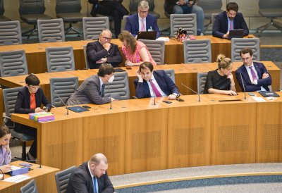 Vereidigung des neuen Landeskabinetts im Landtag Nordrhein-Westfalen