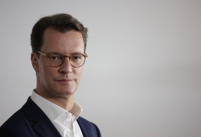 Ministerpräsident Hendrik Wüst dankt Staatsanwältinnen und Staatsanwälten für die innovative Arbeit im Bereich der Bekämpfung von Cyberkriminalität