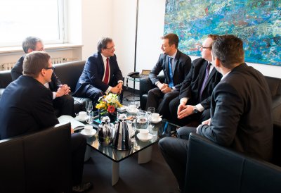 Ministerpräsident Armin Laschet empfängt den Präsidenten des Internationalen Paralympischen Komitees