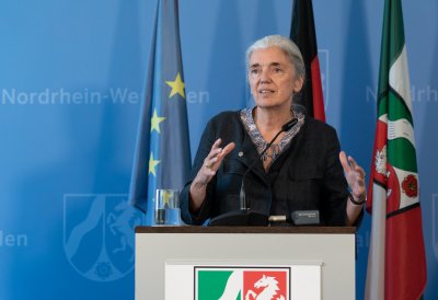 Deutschlandweit einzigartige „Forschungsfertigung Batteriezelle“ kommt nach Nordrhein-Westfalen