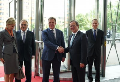 Ministerpräsident Laschet trifft den lettischen Regierungschef Kučinskis 