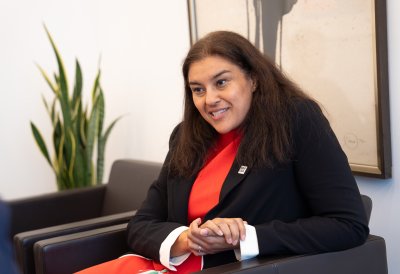 Porträt von der amerikanischen Generalkonsulin, Preeti V. Shah