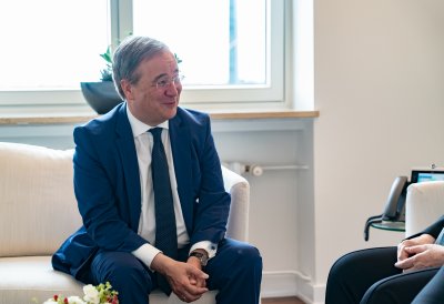 Ministerpräsident Armin Laschet trifft Shoah-Überlebende Inge Auerbacher