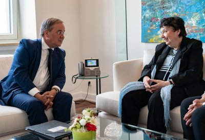 Ministerpräsident Armin Laschet trifft Shoah-Überlebende Inge Auerbacher