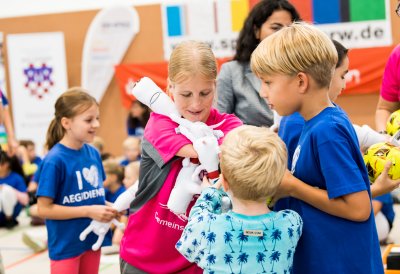„Gemeinsam stark – inklusives Sportfest für die ganze Familie“ mit großem Erfolg gestartet