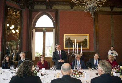 Ministerpräsident Armin Laschet trifft US-Gouverneure im Rahmen der Weltklimakonferenz COP 23 auf Schloss Drachenburg