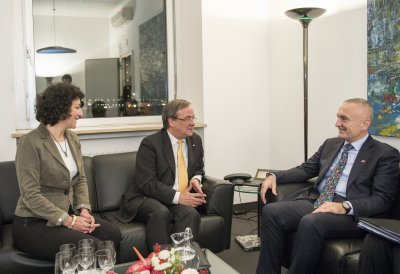 Ministerpräsident Armin Laschet empfängt den albanischen Staatspräsidenten Meta