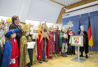 Ministerpräsident Armin Laschet empfängt die Sternsinger