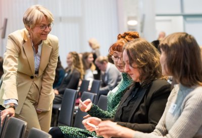 Ministerpräsident Wüst und Schulministerin Feller begrüßen neue Lehramtsanwärterinnen und Lehramtsanwärter