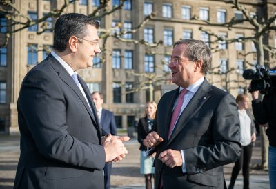 Ministerpräsident Armin Laschet empfängt den Präsidenten des Europäischen Ausschusses der Regionen Apostolos Tzitzikostas