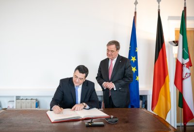 Ministerpräsident Armin Laschet empfängt den Präsidenten des Europäischen Ausschusses der Regionen Apostolos Tzitzikostas