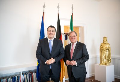 Ministerpräsident Armin Laschet empfängt den Präsidenten des Europäischen Ausschusses der Regionen Apostolos Tzitzikostas