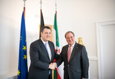 Ministerpräsident Armin Laschet empfängt den Präsidenten des Europäischen Ausschusses der Regionen Apostolos Tzitzikostas