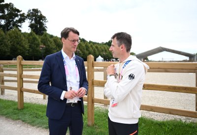 Ministerpräsident Wüst besucht Paralympische Spiele in Paris