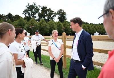 Ministerpräsident Wüst besucht Paralympische Spiele in Paris