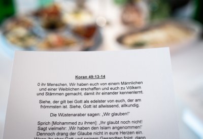 Ministerpräsident Hendrik Wüst lädt zum traditionellen Fastenbrechen in die Staatskanzlei ein