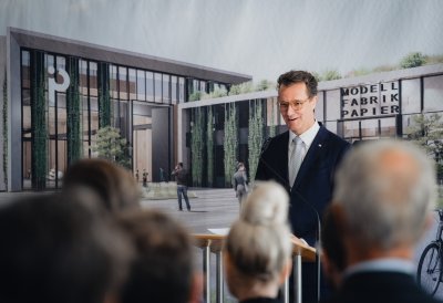 Richtfest des Forschungsgebäudes Modellfabrik Papier in Düren