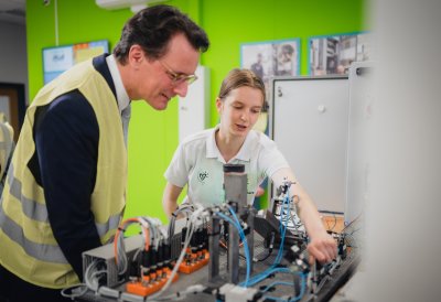 Rundgang in der Fabrik