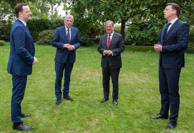 Armin Laschet reist zu Beginn der deutschen EU-Ratspräsidentschaft nach Paris