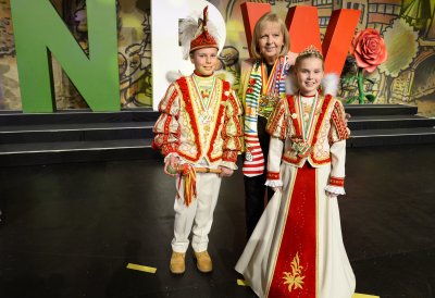 Ministerpräsidentin Hannelore Kraft empfängt die Kinderprinzenpaare und Kinderdreigestirne aus Nordrhein-Westfalen