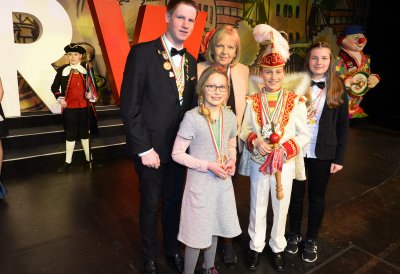 Ministerpräsidentin Hannelore Kraft empfängt die Kinderprinzenpaare und Kinderdreigestirne aus Nordrhein-Westfalen