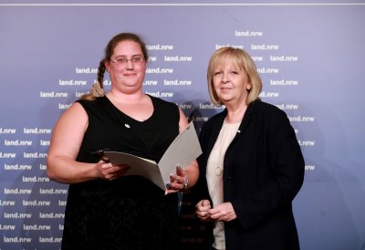 Ministerpräsidentin Kraft verleiht die Rettungsmedaille an 30 Bürgerinnen und Bürger