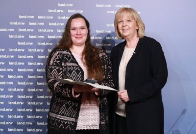 Ministerpräsidentin Kraft verleiht die Rettungsmedaille an 30 Bürgerinnen und Bürger