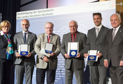 Ministerin Schäfer verleiht Sportplakette für herausragendes Engagement