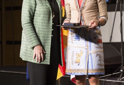 Verleihung des Verdienstordens des Landes Nordrhein-Westfalen an weitere 17 Bürgerinnen und Bürger