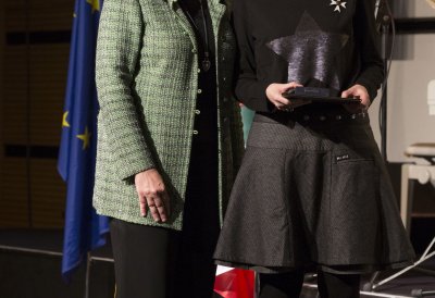 Verleihung des Verdienstordens des Landes Nordrhein-Westfalen an weitere 17 Bürgerinnen und Bürger