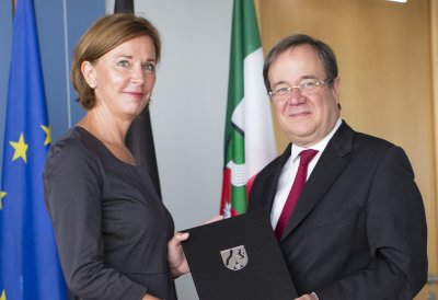Ministerpräsident Armin Laschet ernennt Yvonne Gebauer zur Ministerin für Schule und Weiterbildung
