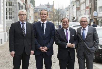 Ministerpräsident Laschet und Minister Dr. Holthoff-Pförtner reisen nach Belgien 