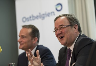 Ministerpräsident Laschet und Minister Dr. Holthoff-Pförtner reisen nach Belgien 