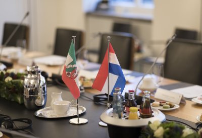 Erste niederländisch-nordrhein-westfälische Regierungskonsultationen