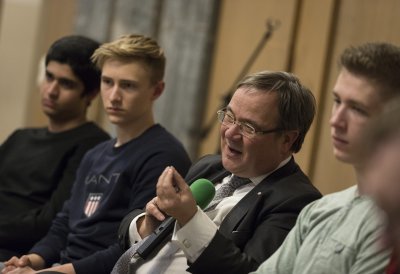Ministerpräsident Armin Laschet gedenkt in Auschwitz den Opfern des Holocaust
