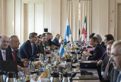 Gemeinsame Kabinettsitzung Nordrhein-Westfalen und Bayern