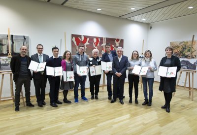 Sieger des Foto-Wettbewerbs zum Beneluxjahr ausgezeichnet: „Europa heute – Kinder statt Krieg“ gewinnt