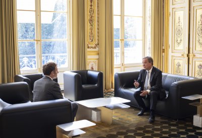 Der Kulturbevollmächtigte Armin Laschet trifft Emmanuel Macron