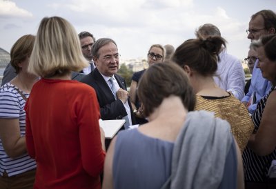 Der Kulturbevollmächtigte Armin Laschet trifft Emmanuel Macron