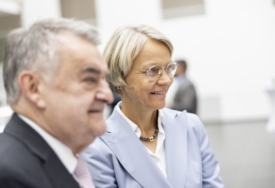 Ministerpräsident Hendrik Wüst ernennt sein neues Landeskabinett