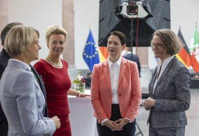 Ministerpräsident Hendrik Wüst ernennt sein neues Landeskabinett