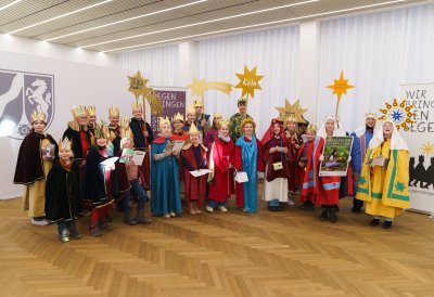 Ministerpräsident Hendrik Wüst empfängt Sternsinger zum traditionellen Dreikönigssingen